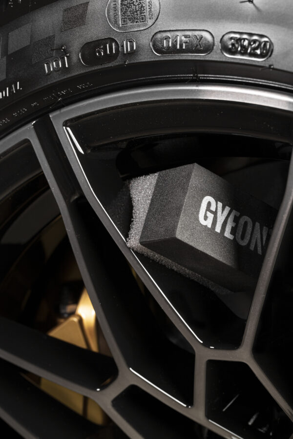 Q²M Tire Applicators