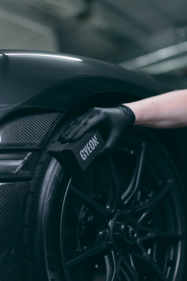 Q²M Tire Applicators